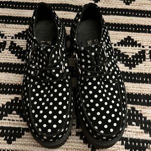Polka dot TUK creepers from mid 2010’s black and white W8